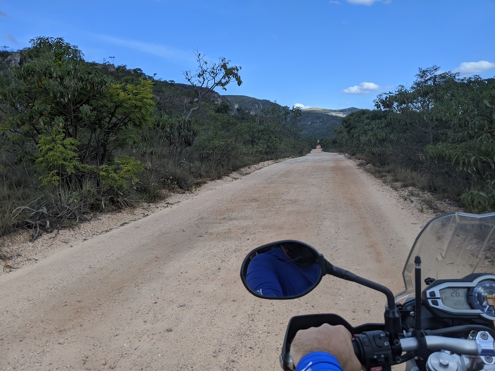 Estrada para biribiri
