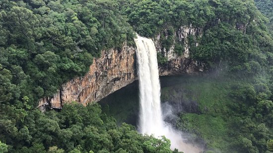 cascata do caracol